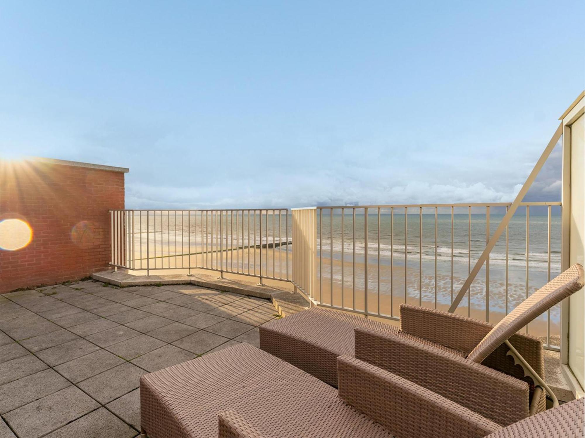 Apartamento 10 Hoog Aan Zee Middelkerke Exterior foto